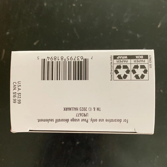 Hallmark keepsake 2023 a big thank you! Employee gift  NIB - Picture 2 of 3